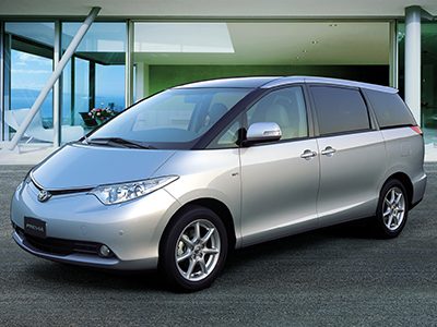 toyota-previa-car-rental-dubai